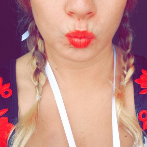 Hi, I'm Brittany! - Picture 3 of 3